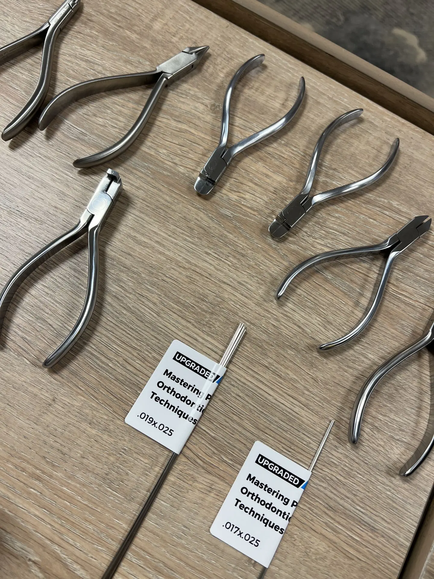 Wire-bending pliers prepared for the course